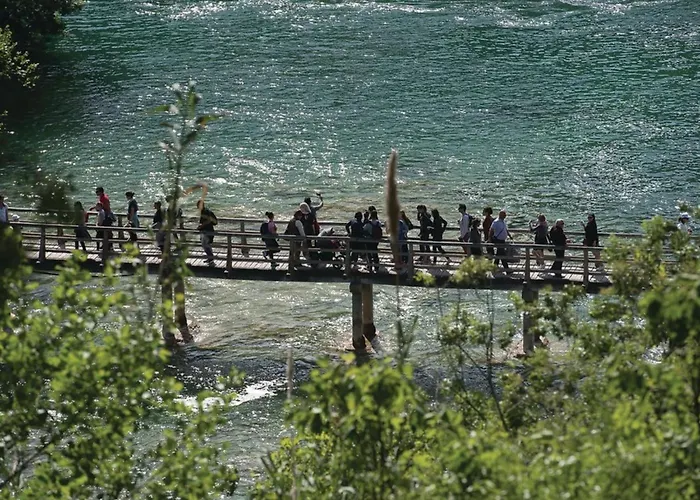 Maria With Outdoor Pool - Five Bedroom With Outdoor Pool *